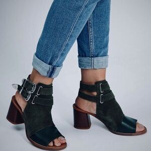 NEW TOPSHOP Nacho western peep toe sandals